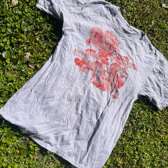 dragon tee - Picture 2 of 2